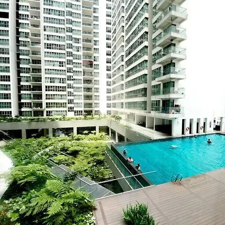 2Br 2Ba In The Heart Of Kl, Regalia Residence Kuala Lumpur Exterior photo