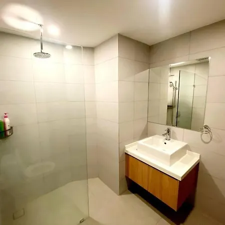 2Br 2Ba In The Heart Of Kl, Regalia Residence Kuala Lumpur Exterior photo